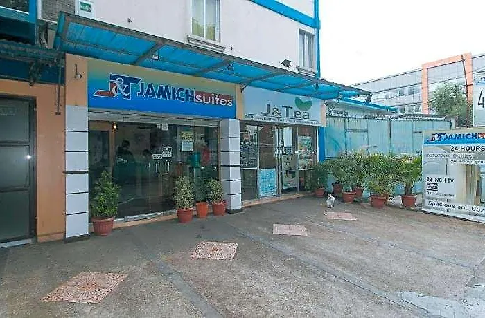 J And T Jamich By Reddoorz Hotel