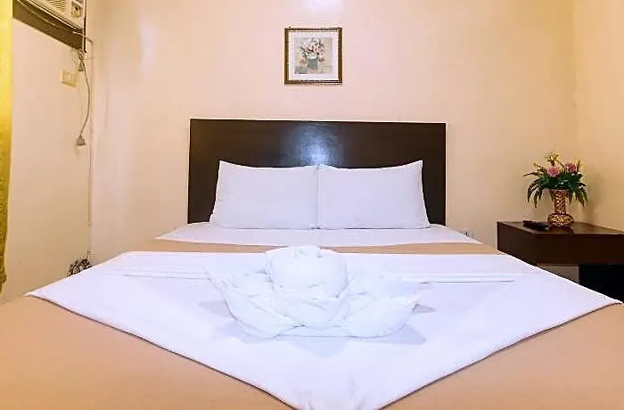 J And T Jamich By Reddoorz Hotel Manila